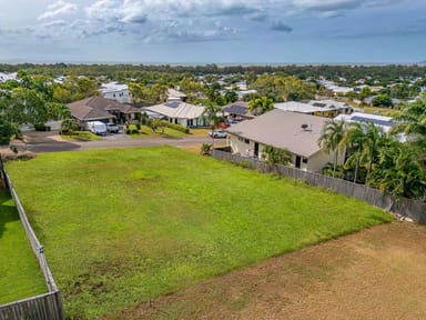 Property 13 Genesta Court, Bushland Beach QLD 4818 IMAGE 0