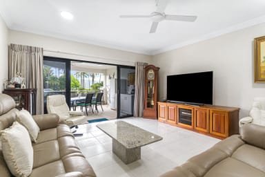 Property 4/285-291 Esplanade, Cairns North QLD 4870 IMAGE 0