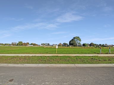 Property 8, 19 Clothier Crescent, EAST BAIRNSDALE VIC 3875 IMAGE 0