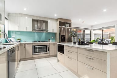 Property 18 Edinburgh Drive, Skye VIC 3977 IMAGE 0