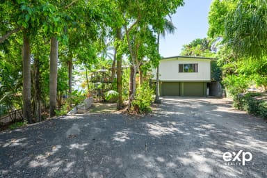 Property 2 Hawk Street, Slade Point QLD 4740 IMAGE 0