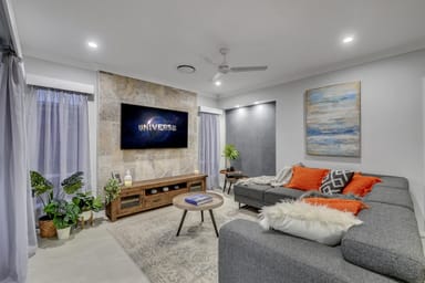 Property WHITE ROCK QLD 4306 IMAGE 0