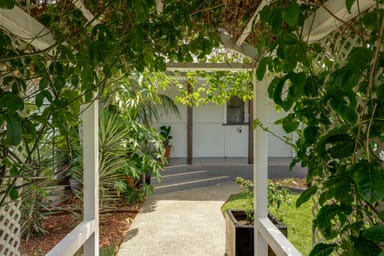 Property 25 Hume Street, NORTH TOOWOOMBA QLD 4350 IMAGE 0