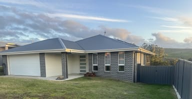 Property 8 Sue Napier Drive, ULVERSTONE TAS 7315 IMAGE 0
