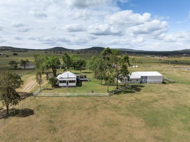 Property 14277 New England Highway, EAST GREENMOUNT QLD 4359 IMAGE 0