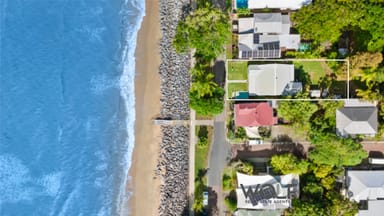 Property 147 O'Shea Esplanade, MACHANS BEACH QLD 4878 IMAGE 0