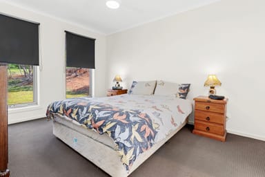 Property 20 Warren Road, HEATHCOTE VIC 3523 IMAGE 0