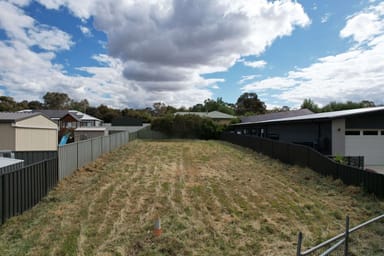 Property 1, 16 Marshall Crescent, Heathcote VIC 3523 IMAGE 0