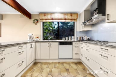 Property 48 Knights Drive, GLEN WAVERLEY VIC 3150 IMAGE 0