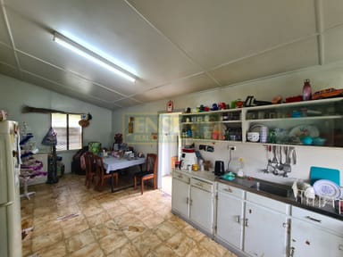 Property 32 High Street, CHARTERS TOWERS CITY QLD 4820 IMAGE 0