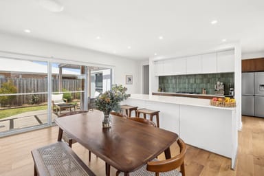 Property 4 Sinclair Circuit, Winchelsea VIC 3241 IMAGE 0