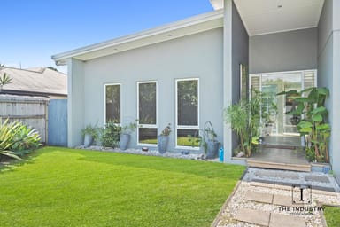 Property 28 Lagoon Drive, Trinity Beach QLD 4879 IMAGE 0