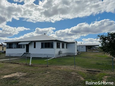 Property 15 College Street, Wallumbilla QLD 4428 IMAGE 0