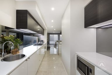 Property 4 Boyne Street, Jimboomba QLD 4280 IMAGE 0