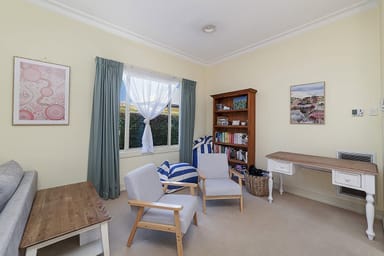 Property 8 College Street, Hamilton VIC 3300 IMAGE 0