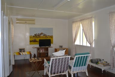 Property 3 Ivy Street, BLACKALL QLD 4472 IMAGE 0