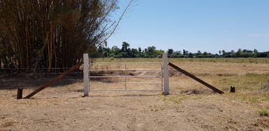 Property Lot 1 Ellerbeck Road, CARRUCHAN QLD 4816 IMAGE 0