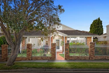Property 5 Bayview Crescent, Black Rock VIC 3193 IMAGE 0