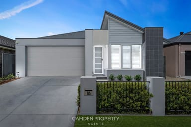 Property 18 Vines Way, CATHERINE FIELD NSW 2557 IMAGE 0