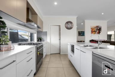 Property 181 Haywards Bay Drive, Haywards Bay NSW 2530 IMAGE 0