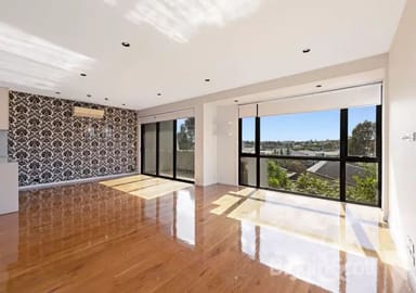 Property 18 Cornwall Place, Maribyrnong VIC 3032 IMAGE 0