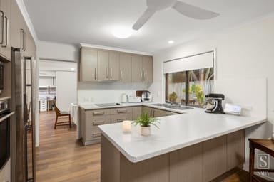 Property 7 Croton Close, Middle Park QLD 4074 IMAGE 0