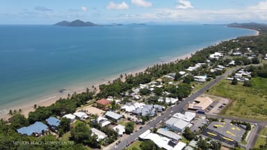 Property 10 Seagull Close, Mission Beach QLD 4852 IMAGE 0