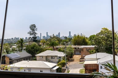 Property 5 Villa Street, Annerley QLD 4103 IMAGE 0