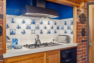 Property 20 Wooloomooloo Road, Greenmount WA 6056 IMAGE 0