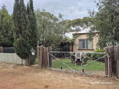 Property 33 Roberts Street, YEALERING WA 6372 IMAGE 0