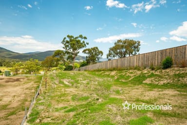 Property 5, 11 Timberbelle Place, Yarra Junction VIC 3797 IMAGE 0