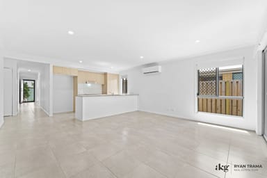 Property 37 Creek Place, PARK RIDGE QLD 4125 IMAGE 0