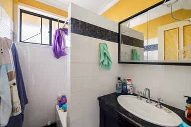 Property Unit 8, 56 North Street, MOUNT LOFTY QLD 4350 IMAGE 0