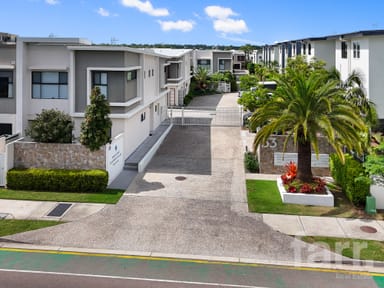 Property 19, 33 Sickle Avenue, HOPE ISLAND QLD 4212 IMAGE 0