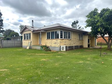 Property 33 Reservoir Street, Kingaroy QLD 4610 IMAGE 0