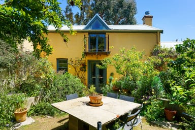 Property 19a Hargraves Street, CASTLEMAINE VIC 3450 IMAGE 0