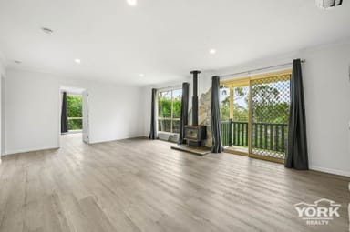 Property 70 Cricket Road, REGENCY DOWNS QLD 4341 IMAGE 0