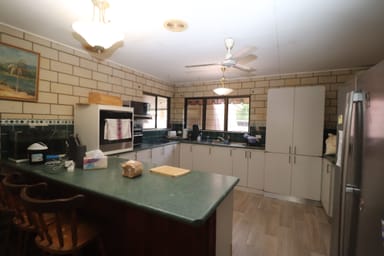 Property 227 Beatts Road, FORREST BEACH QLD 4850 IMAGE 0