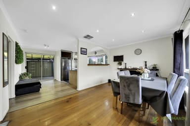 Property 32 Clifton Grove, LALOR VIC 3075 IMAGE 0