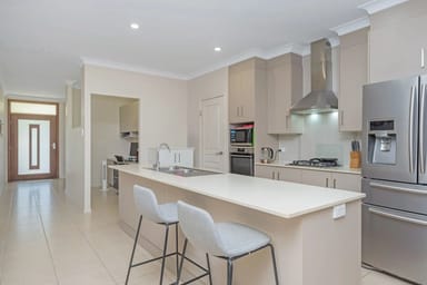 Property 32 Bilbao Place, Bushland Beach QLD 4818 IMAGE 0