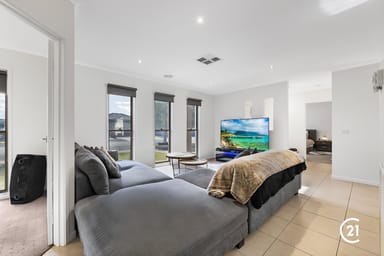 Property 6 McLachlan Road, Echuca VIC 3564 IMAGE 0