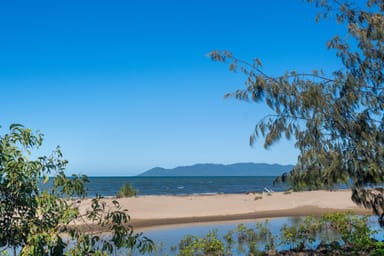 Property 29 Batley Parade, Beach Holm QLD 4818 IMAGE 0