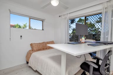 Property 7/160 Barrier Reef Drive, MERMAID WATERS QLD 4218 IMAGE 0