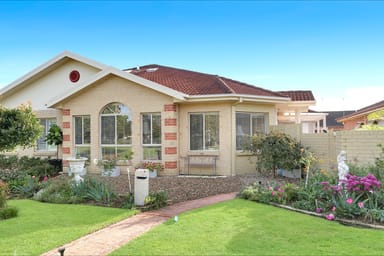 Property 74 Stanthorpe Drive, KANAHOOKA NSW 2530 IMAGE 0
