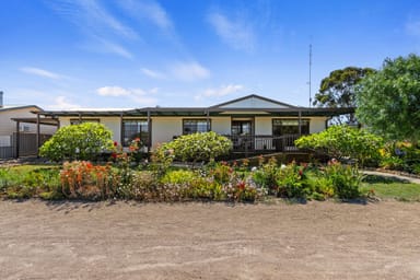 Property 219 Songvaar Road, Port Victoria SA 5573 IMAGE 0