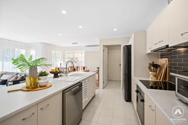 Property 20 Thistle Street, Regents Park QLD 4118 IMAGE 0