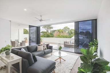 Property 260 Cliveden Avenue, Corinda QLD 4075 IMAGE 0
