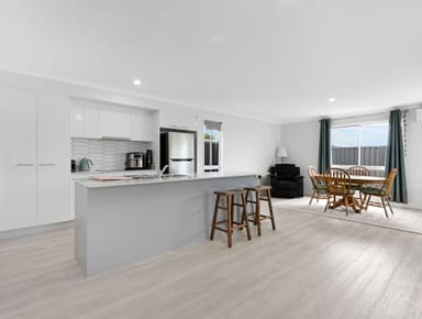 Property 5 Krista Ct, Burrum Heads QLD 4659 IMAGE 0