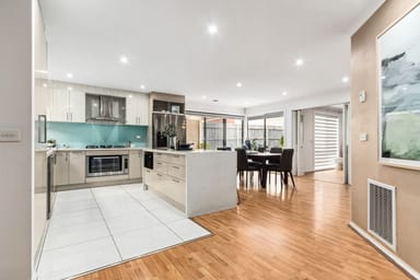 Property 18 Edinburgh Drive, Skye VIC 3977 IMAGE 0