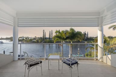 Property 27 Ipsley Drive, Broadbeach Waters QLD 4218 IMAGE 0